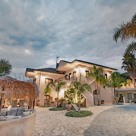 Orraon Lux Aparts Preveza Exterior foto