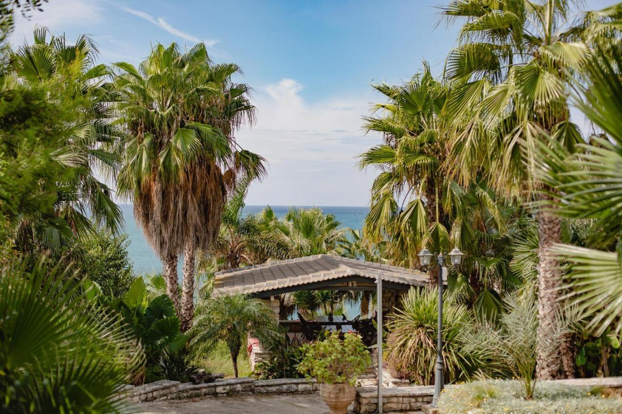 Orraon Lux Aparts Preveza Exterior foto