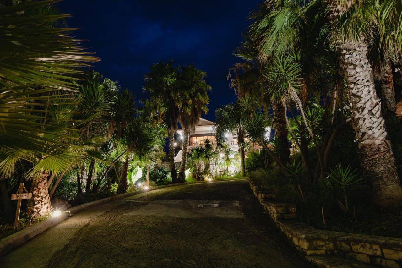 Orraon Lux Aparts Preveza Exterior foto