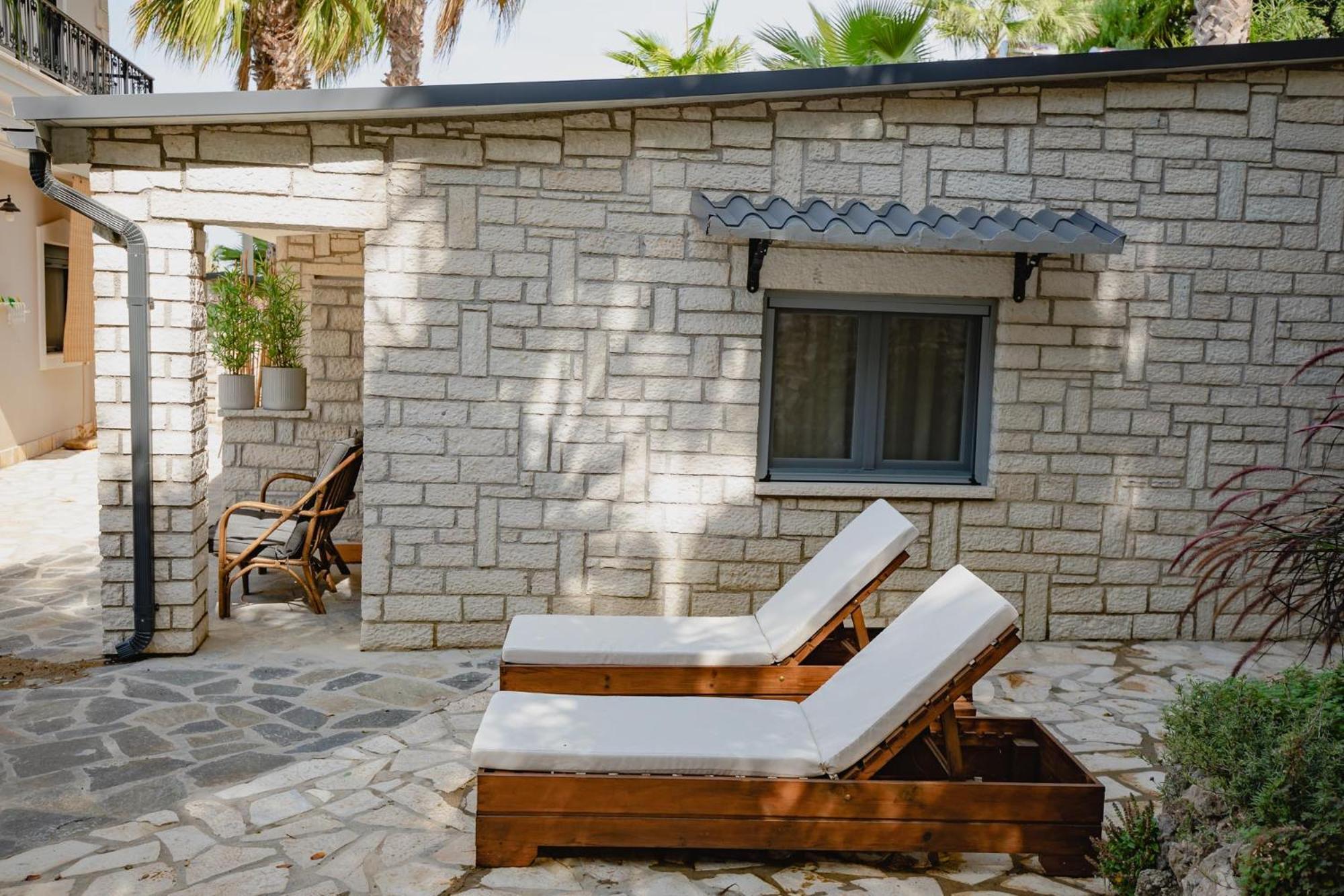 Orraon Lux Aparts Preveza Exterior foto